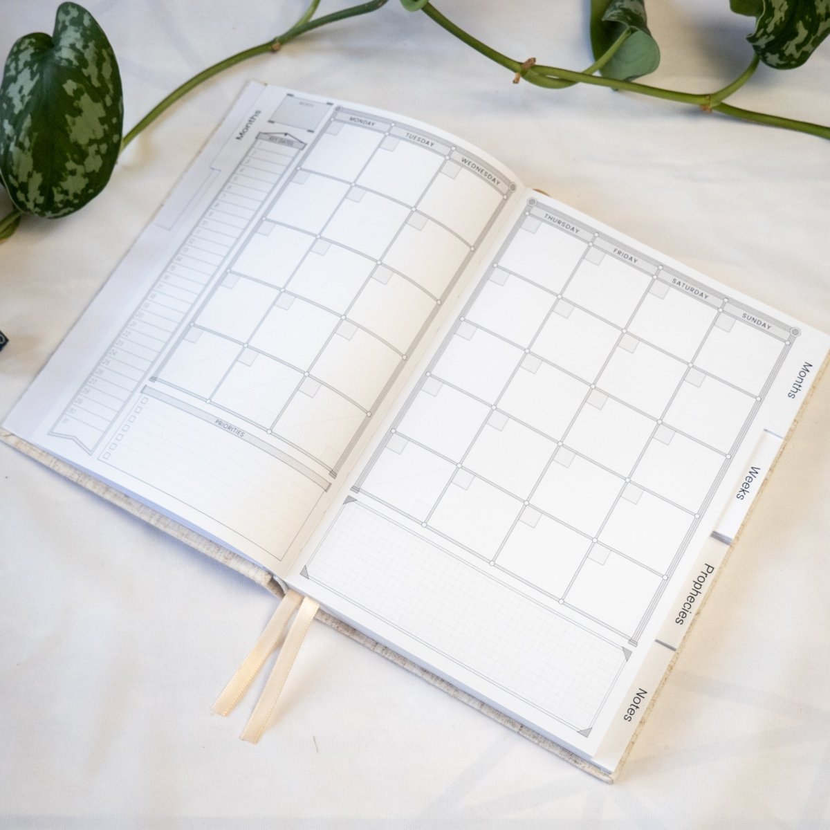 PREORDER: Lifequest Planner | Nerdy Undated Weekly Planner - Sphinx Stationery - Journal